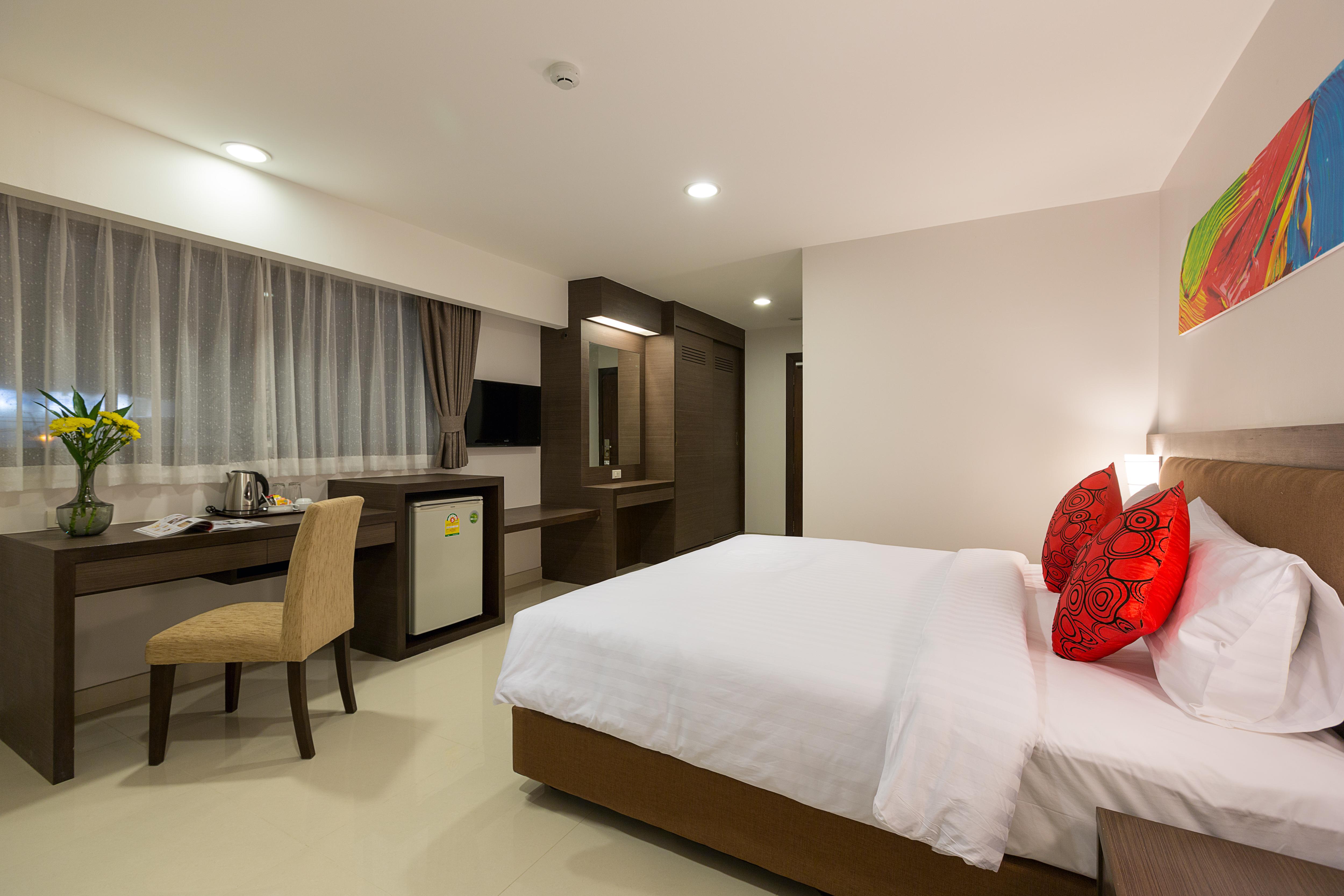 Riche Hua Hin Hotel - Sha Plus Екстериор снимка