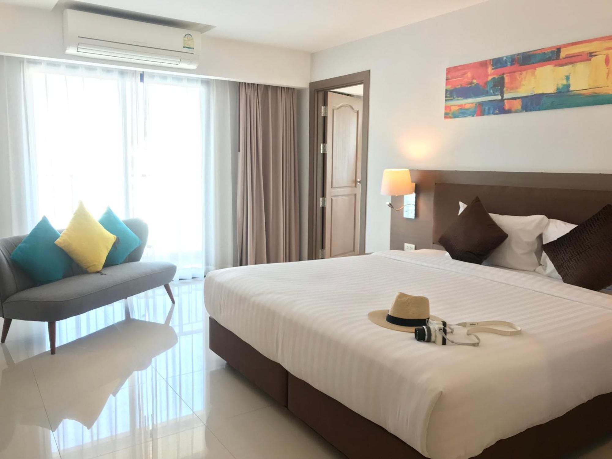 Riche Hua Hin Hotel - Sha Plus Екстериор снимка